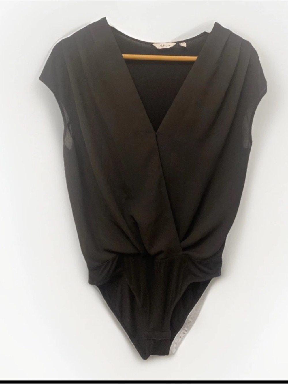 💐2 for $25 Reitmans Black Draped V-Neck Bodysuit